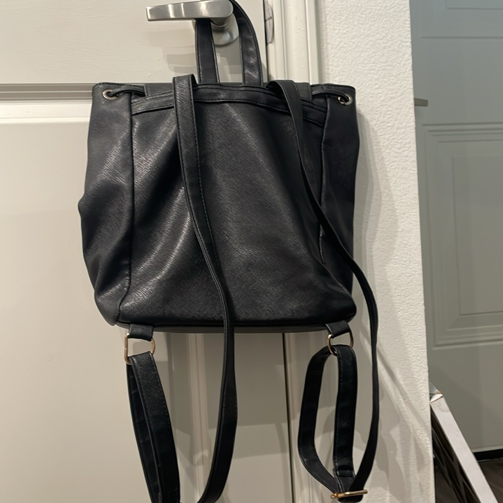 JUSTFAB preowned backpack - Picture 7 of 16